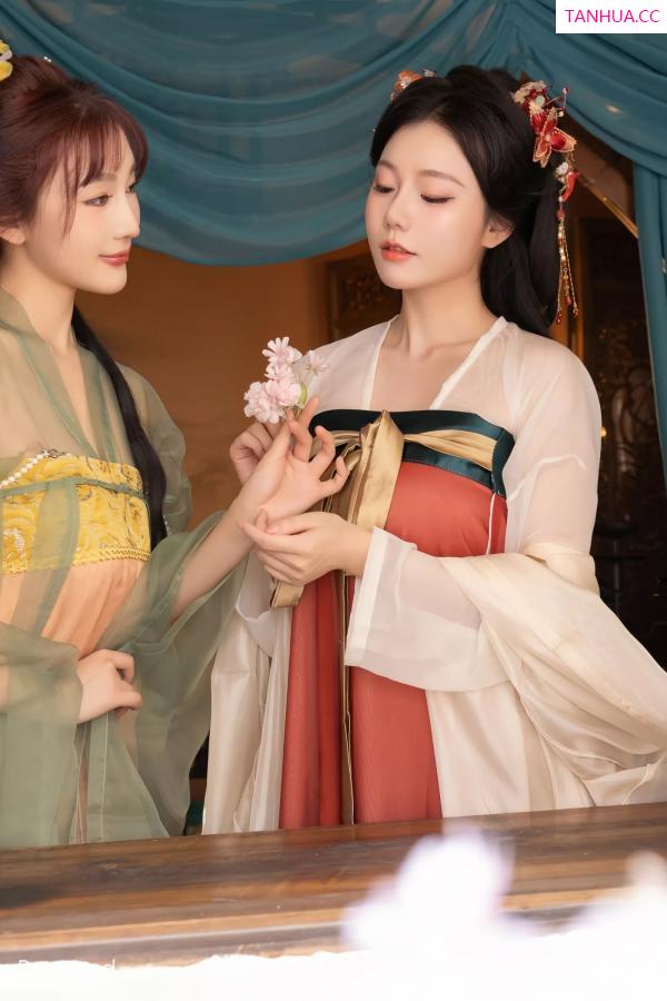   [XiuRen]高清写真图 2025.04.29 No.10223 陆萱萱 性感古装第26张图片